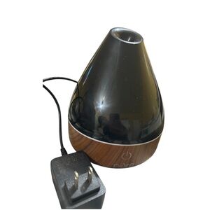 Pura Black and Brown Aroma Diffuser